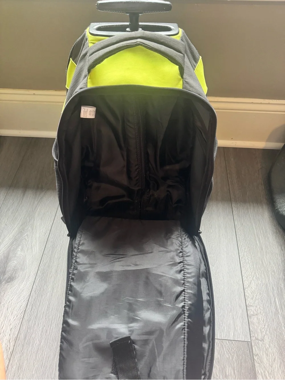 Nike rolling backpack